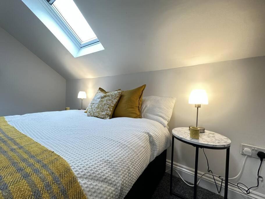 Cosy, Charming 2-bedroom Oasis * Ilkeston